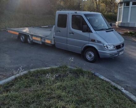 Серый Мерседес Sprinter, объемом двигателя 2.69 л и пробегом 396 тыс. км за 16000 $, фото 7 на Automoto.ua