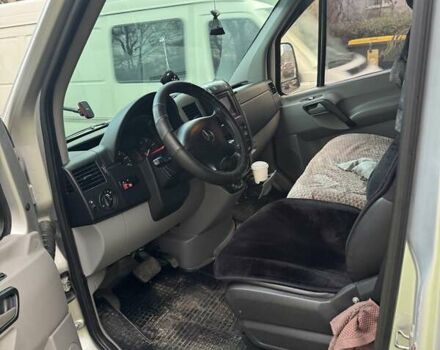 Серый Мерседес Sprinter, объемом двигателя 2.2 л и пробегом 415 тыс. км за 15500 $, фото 9 на Automoto.ua