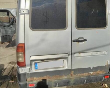 Серый Мерседес Sprinter, объемом двигателя 2.2 л и пробегом 380 тыс. км за 3757 $, фото 3 на Automoto.ua