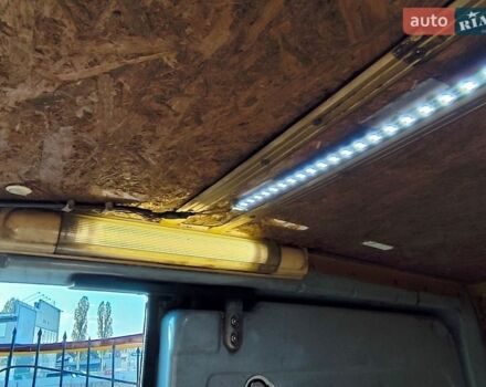 Серый Мерседес Sprinter, объемом двигателя 2.15 л и пробегом 726 тыс. км за 9500 $, фото 18 на Automoto.ua