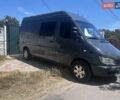Серый Мерседес Sprinter, объемом двигателя 2.15 л и пробегом 410 тыс. км за 10000 $, фото 5 на Automoto.ua