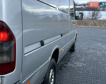 Сірий Мерседес Sprinter, об'ємом двигуна 2.15 л та пробігом 760 тис. км за 8900 $, фото 4 на Automoto.ua