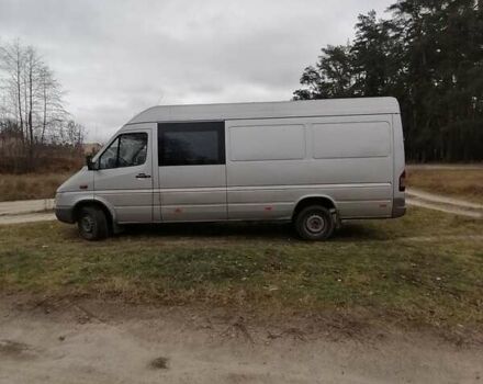 Серый Мерседес Sprinter, объемом двигателя 2.15 л и пробегом 730 тыс. км за 8800 $, фото 8 на Automoto.ua