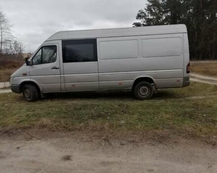 Серый Мерседес Sprinter, объемом двигателя 2.15 л и пробегом 730 тыс. км за 8800 $, фото 5 на Automoto.ua