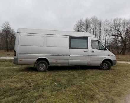 Серый Мерседес Sprinter, объемом двигателя 2.15 л и пробегом 730 тыс. км за 8800 $, фото 7 на Automoto.ua