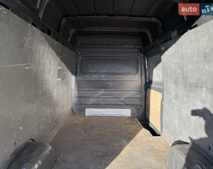 Серый Мерседес Sprinter, объемом двигателя 2.2 л и пробегом 400 тыс. км за 9800 $, фото 8 на Automoto.ua
