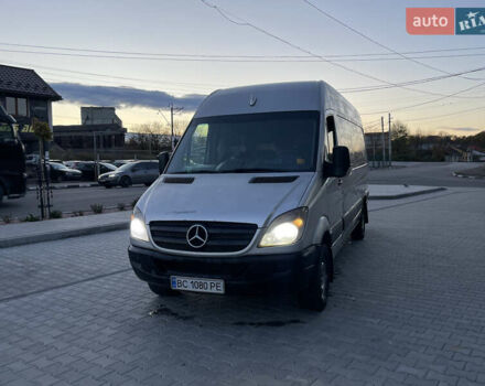Серый Мерседес Sprinter, объемом двигателя 3 л и пробегом 500 тыс. км за 12000 $, фото 4 на Automoto.ua