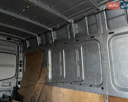 Серый Мерседес Sprinter, объемом двигателя 3 л и пробегом 500 тыс. км за 12000 $, фото 9 на Automoto.ua