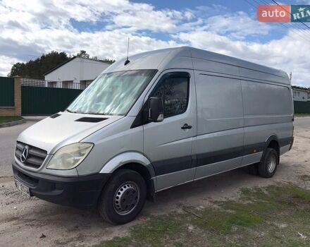 Серый Мерседес Sprinter, объемом двигателя 2.99 л и пробегом 880 тыс. км за 16000 $, фото 4 на Automoto.ua