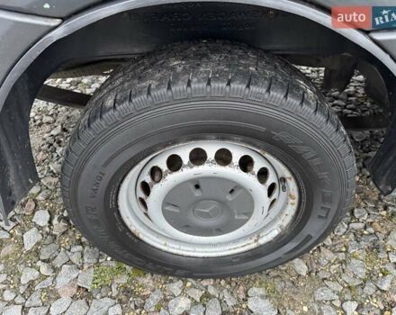 Серый Мерседес Sprinter, объемом двигателя 2.15 л и пробегом 444 тыс. км за 11350 $, фото 23 на Automoto.ua