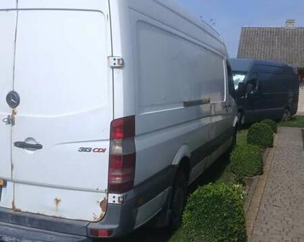 Серый Мерседес Sprinter, объемом двигателя 2.1 л и пробегом 522 тыс. км за 11000 $, фото 1 на Automoto.ua