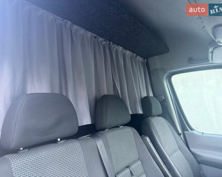 Мерседес Sprinter 2011 у Чернівцях на Automoto.ua Сірий Мерседес Sprinter, об'ємом двигуна 3 л та пробігом 460 тис. км за 17900 $, фото 9 на Automoto.ua