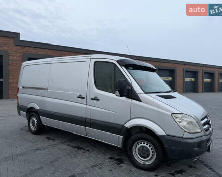Сірий Мерседес Sprinter, об'ємом двигуна 2.99 л та пробігом 401 тис. км за 13500 $, фото 3 на Automoto.ua