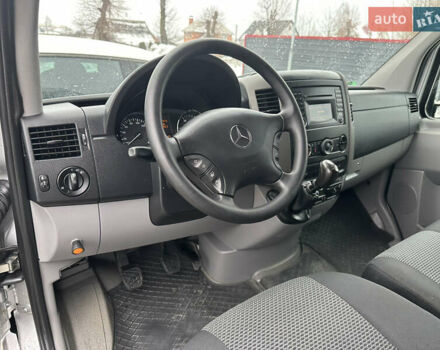 Серый Мерседес Sprinter, объемом двигателя 2.2 л и пробегом 201 тыс. км за 19900 $, фото 29 на Automoto.ua