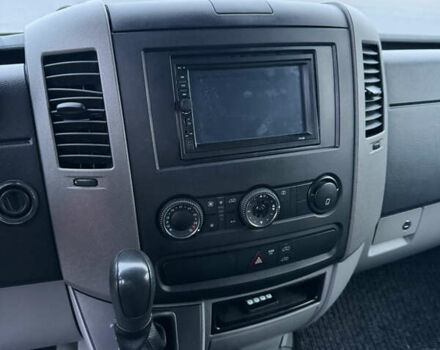 Сірий Мерседес Sprinter, об'ємом двигуна 2.99 л та пробігом 401 тис. км за 13500 $, фото 17 на Automoto.ua