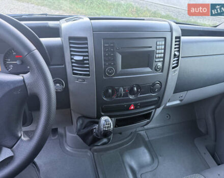 Мерседес Sprinter 2011 у Чернівцях на Automoto.ua Сірий Мерседес Sprinter, об'ємом двигуна 3 л та пробігом 460 тис. км за 17900 $, фото 22 на Automoto.ua