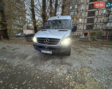 Серый Мерседес Sprinter, объемом двигателя 2.14 л и пробегом 375 тыс. км за 17000 $, фото 6 на Automoto.ua