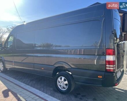 Сірий Мерседес Sprinter, об'ємом двигуна 3 л та пробігом 500 тис. км за 18900 $, фото 1 на Automoto.ua