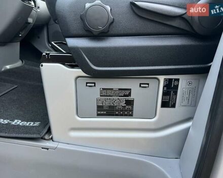 Серый Мерседес Sprinter, объемом двигателя 2.2 л и пробегом 290 тыс. км за 23950 $, фото 43 на Automoto.ua