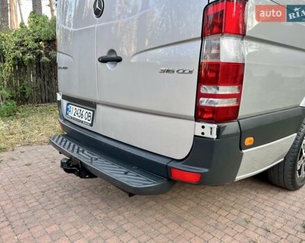 Серый Мерседес Sprinter, объемом двигателя 2.2 л и пробегом 290 тыс. км за 23950 $, фото 125 на Automoto.ua