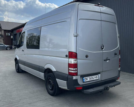 Серый Мерседес Sprinter, объемом двигателя 0 л и пробегом 269 тыс. км за 17000 $, фото 4 на Automoto.ua