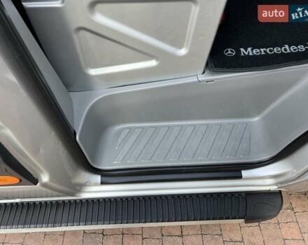 Серый Мерседес Sprinter, объемом двигателя 2.2 л и пробегом 290 тыс. км за 23950 $, фото 74 на Automoto.ua