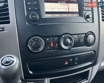 Серый Мерседес Sprinter, объемом двигателя 2.2 л и пробегом 290 тыс. км за 23950 $, фото 61 на Automoto.ua