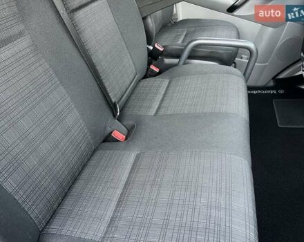 Серый Мерседес Sprinter, объемом двигателя 2.2 л и пробегом 290 тыс. км за 23950 $, фото 78 на Automoto.ua