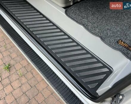 Серый Мерседес Sprinter, объемом двигателя 2.2 л и пробегом 290 тыс. км за 23950 $, фото 97 на Automoto.ua