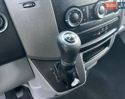 Серый Мерседес Sprinter, объемом двигателя 2.2 л и пробегом 290 тыс. км за 23950 $, фото 51 на Automoto.ua