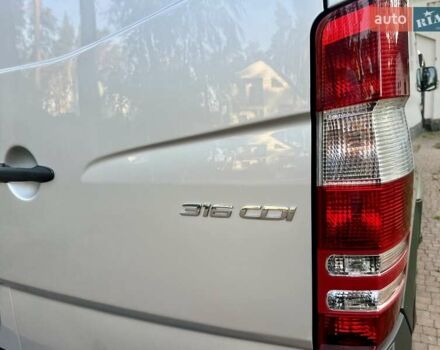 Серый Мерседес Sprinter, объемом двигателя 2.2 л и пробегом 290 тыс. км за 23950 $, фото 27 на Automoto.ua