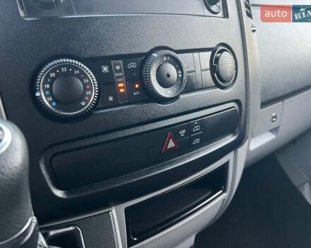 Серый Мерседес Sprinter, объемом двигателя 2.2 л и пробегом 290 тыс. км за 23950 $, фото 60 на Automoto.ua