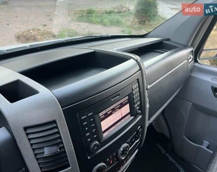 Серый Мерседес Sprinter, объемом двигателя 2.2 л и пробегом 290 тыс. км за 23950 $, фото 66 на Automoto.ua