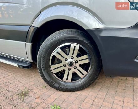 Серый Мерседес Sprinter, объемом двигателя 2.2 л и пробегом 290 тыс. км за 23950 $, фото 7 на Automoto.ua