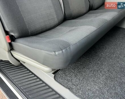 Серый Мерседес Sprinter, объемом двигателя 2.2 л и пробегом 290 тыс. км за 23950 $, фото 96 на Automoto.ua