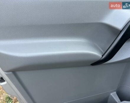 Серый Мерседес Sprinter, объемом двигателя 2.2 л и пробегом 290 тыс. км за 23950 $, фото 39 на Automoto.ua