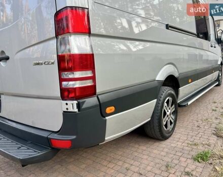 Серый Мерседес Sprinter, объемом двигателя 2.2 л и пробегом 290 тыс. км за 23950 $, фото 127 на Automoto.ua