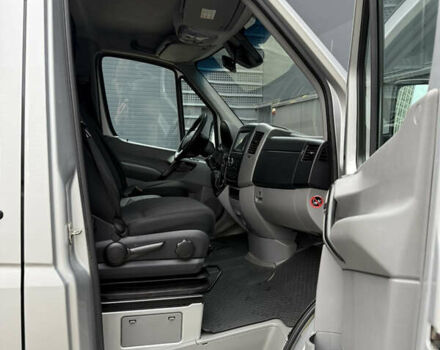 Серый Мерседес Sprinter, объемом двигателя 0 л и пробегом 420 тыс. км за 20000 $, фото 24 на Automoto.ua