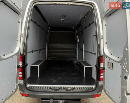 Серый Мерседес Sprinter, объемом двигателя 0 л и пробегом 420 тыс. км за 20000 $, фото 17 на Automoto.ua