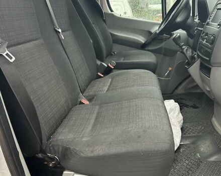 Серый Мерседес Sprinter, объемом двигателя 2.1 л и пробегом 277 тыс. км за 17500 $, фото 5 на Automoto.ua