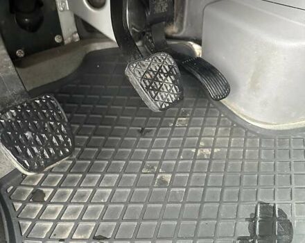 Серый Мерседес Sprinter, объемом двигателя 2.1 л и пробегом 277 тыс. км за 17500 $, фото 8 на Automoto.ua