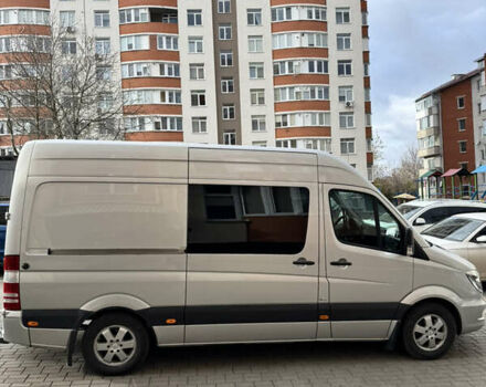 Серый Мерседес Sprinter, объемом двигателя 2.99 л и пробегом 344 тыс. км за 22000 $, фото 8 на Automoto.ua