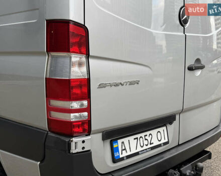 Серый Мерседес Sprinter, объемом двигателя 0 л и пробегом 420 тыс. км за 20000 $, фото 16 на Automoto.ua