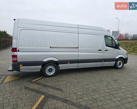 Серый Мерседес Sprinter, объемом двигателя 2.2 л и пробегом 165 тыс. км за 20750 $, фото 8 на Automoto.ua