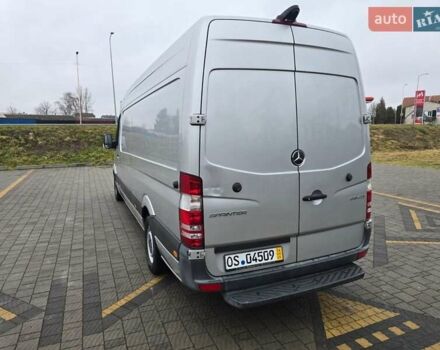 Серый Мерседес Sprinter, объемом двигателя 2.2 л и пробегом 165 тыс. км за 20750 $, фото 12 на Automoto.ua