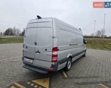 Серый Мерседес Sprinter, объемом двигателя 2.2 л и пробегом 165 тыс. км за 20750 $, фото 9 на Automoto.ua
