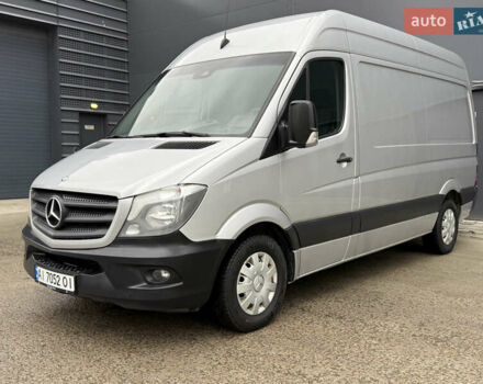 Серый Мерседес Sprinter, объемом двигателя 0 л и пробегом 420 тыс. км за 20000 $, фото 10 на Automoto.ua