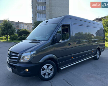 Серый Мерседес Sprinter, объемом двигателя 2.2 л и пробегом 215 тыс. км за 19699 $, фото 9 на Automoto.ua