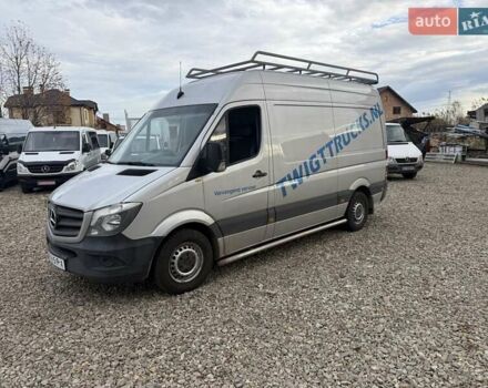 Серый Мерседес Sprinter, объемом двигателя 2.2 л и пробегом 275 тыс. км за 15900 $, фото 10 на Automoto.ua