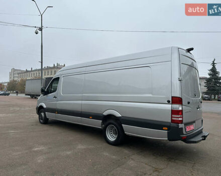Серый Мерседес Sprinter, объемом двигателя 3 л и пробегом 277 тыс. км за 38800 $, фото 4 на Automoto.ua